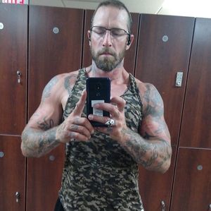 Meet your Posher, Neil